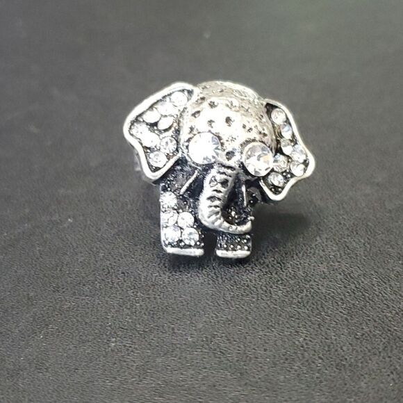 Silver tone elephant ring - Picture 1 of 9